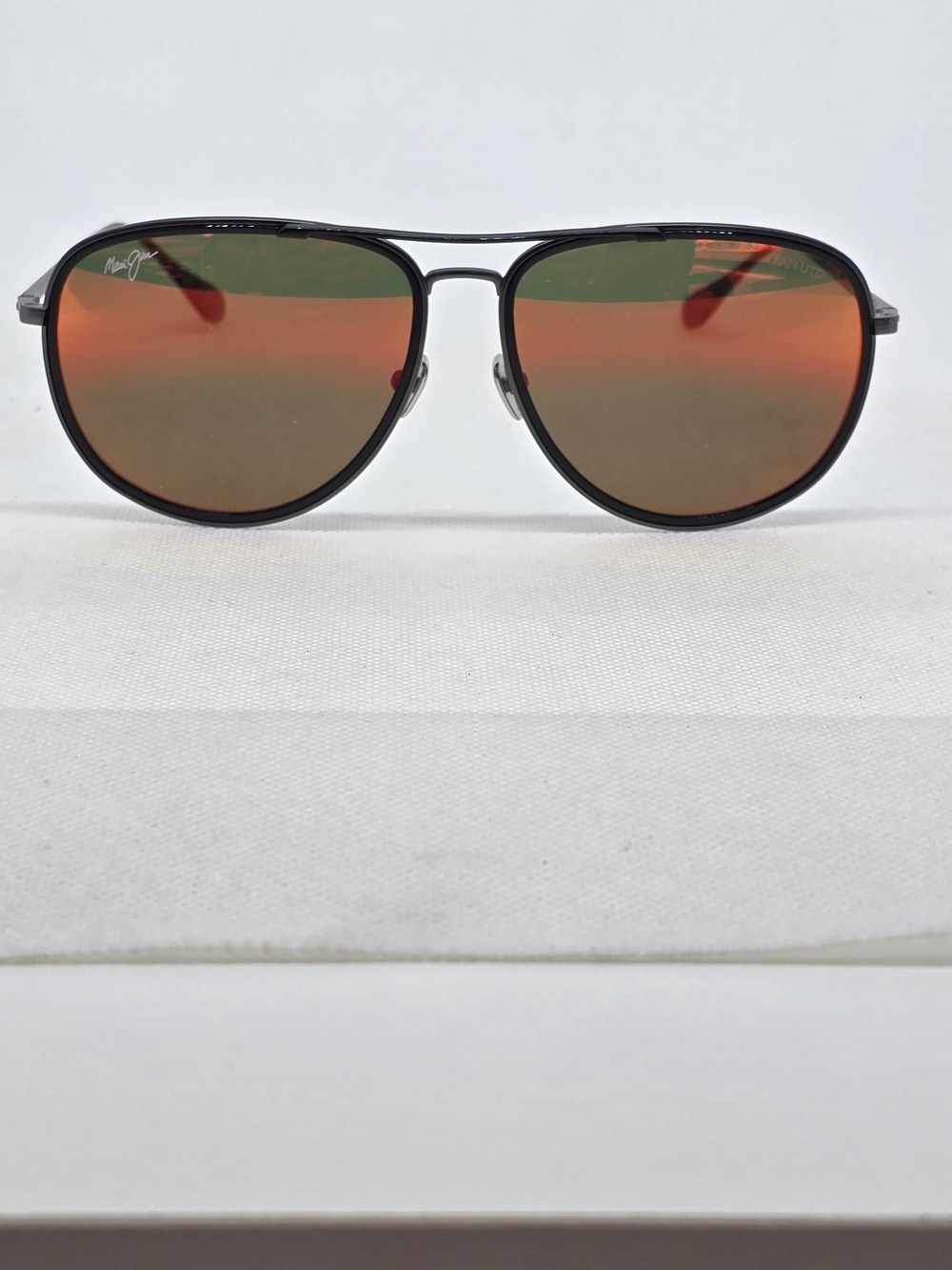 Maui Jim Aviator Sunglasses - Black Frame with Red Mirrored Lenses POLARIZED - Picture 4 of 6